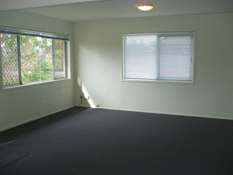 48 Dandar Drive, Southport QLD 4215