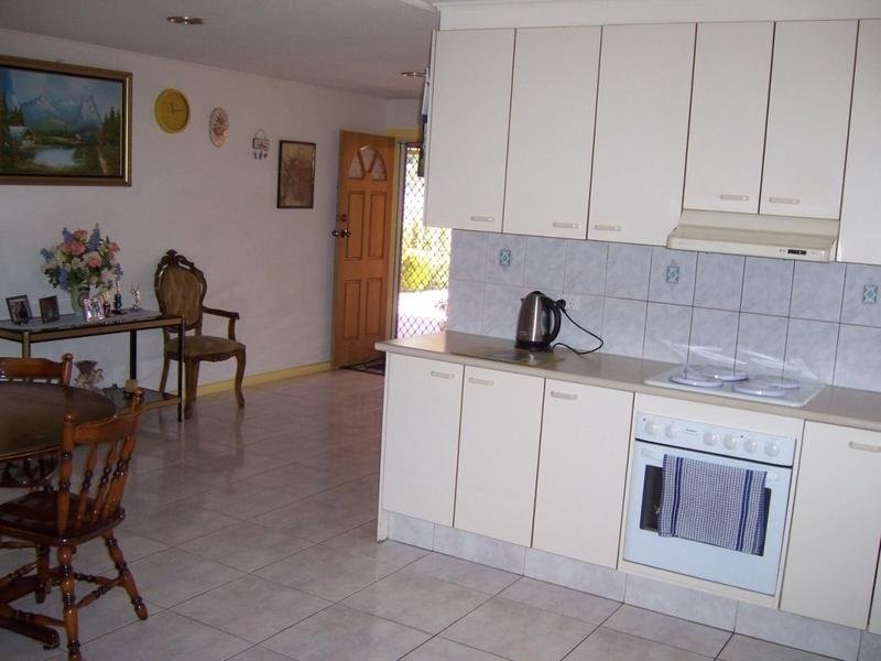 42 Verona Avenue, Isle Of Capri QLD 4217