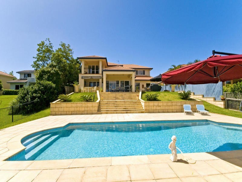 11 Riverbank Court, Ashmore QLD 4214