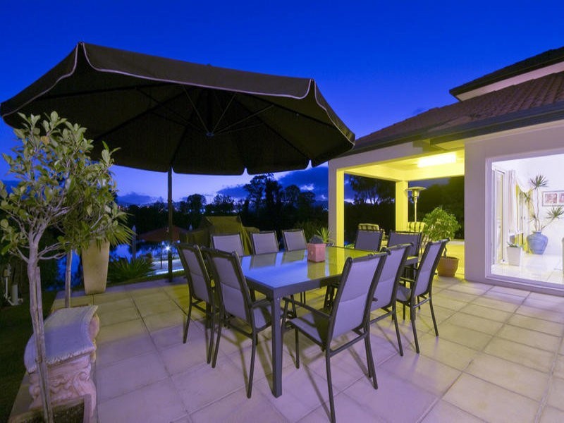 11 Riverbank Court, Ashmore QLD 4214