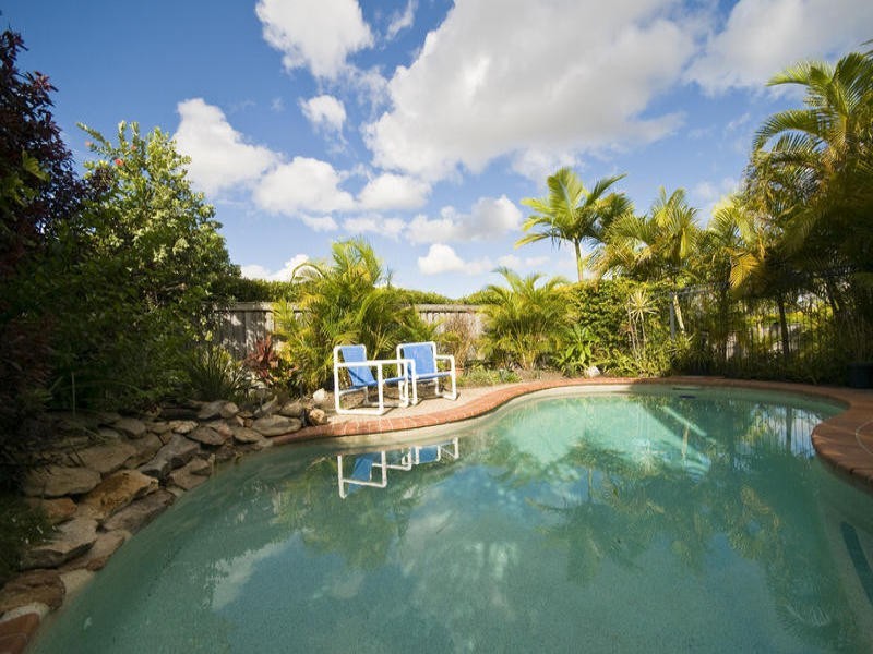 119 Armstrong Way, Highland Park QLD 4211