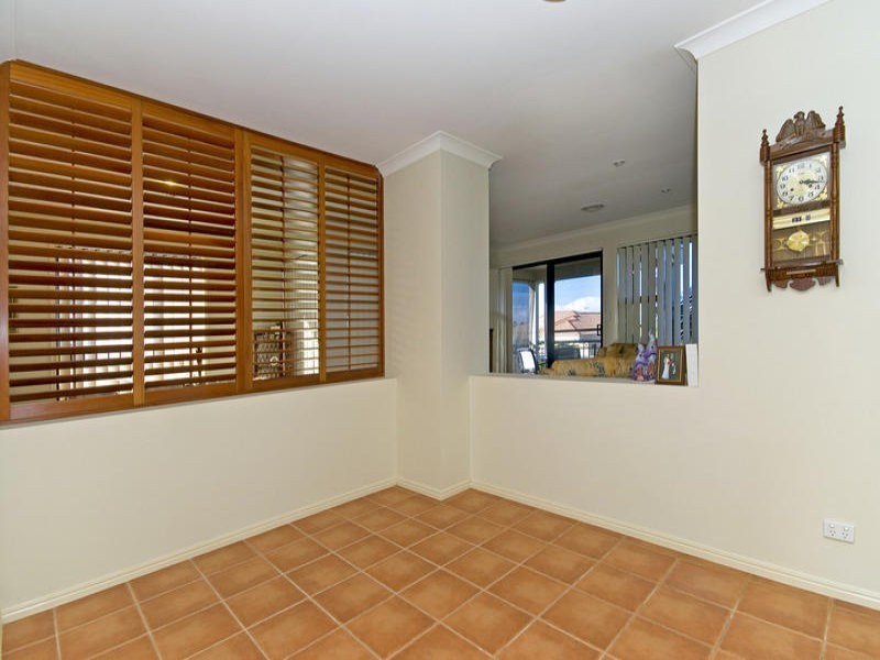119 Armstrong Way, Highland Park QLD 4211