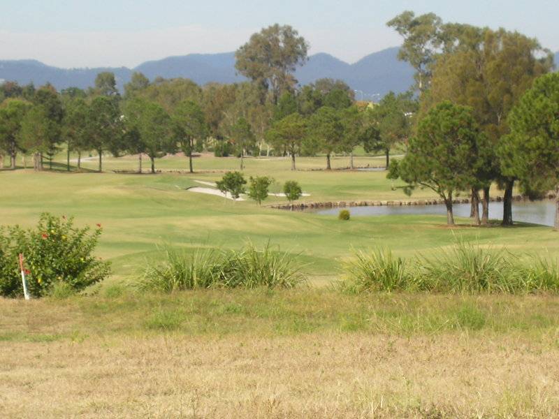 2004 The Boulevarde, Benowa QLD 4217