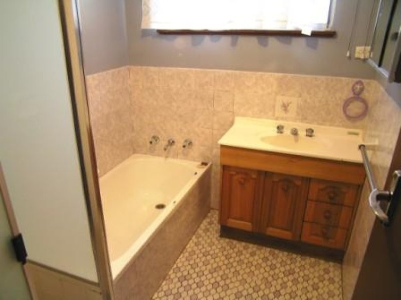 95 Mt Ettalong Road, Umina Beach NSW 2257