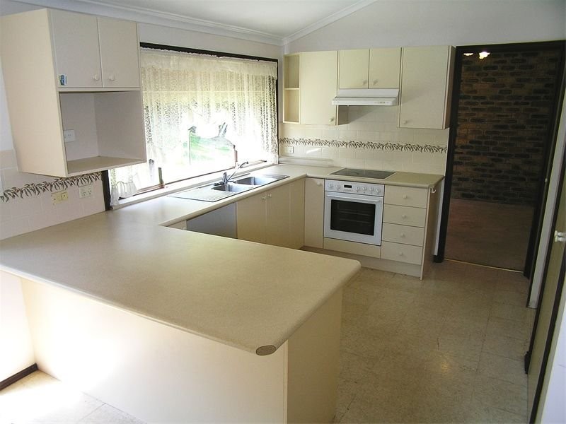 54 Yugari Crescent, Daleys Point NSW 2257