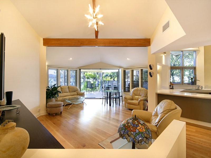 56 Daley Avenue, Daleys Point NSW 2257