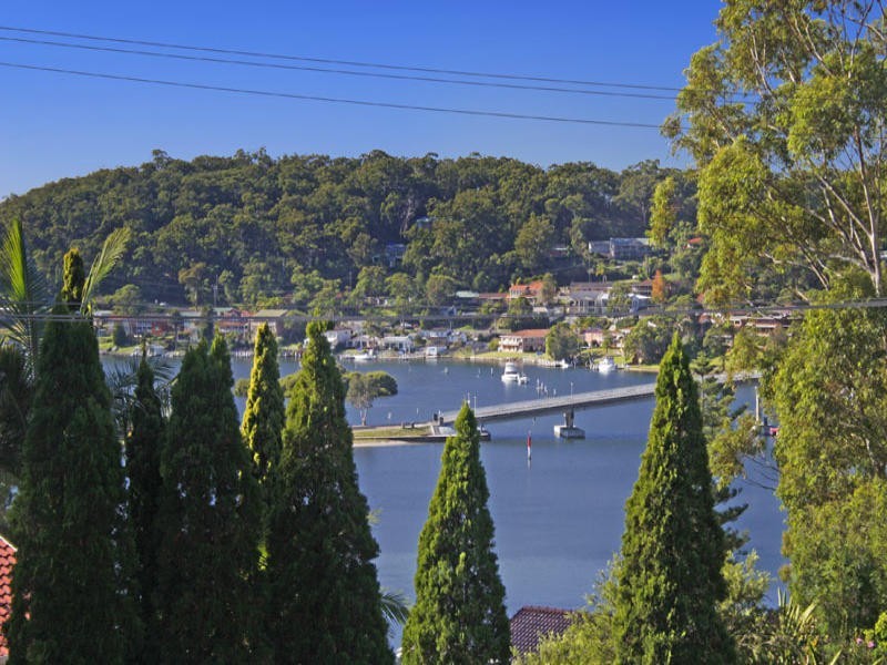 71 Daley Avenue, Daleys Point NSW 2257