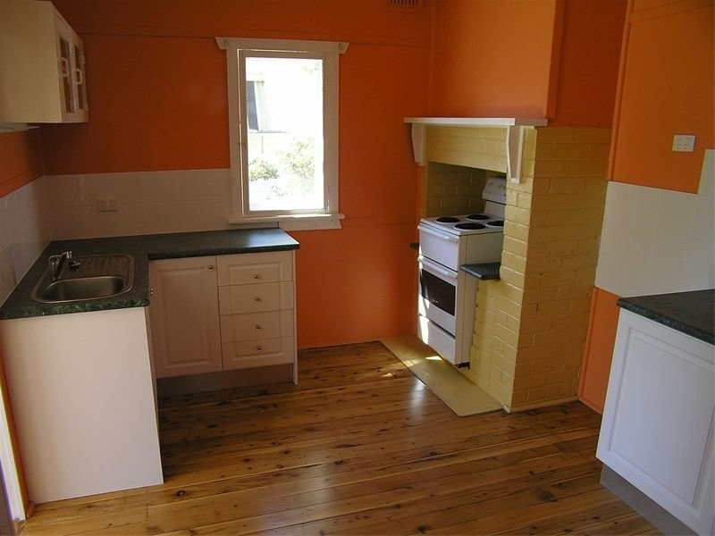 39 Wellington Street, Umina Beach NSW 2257