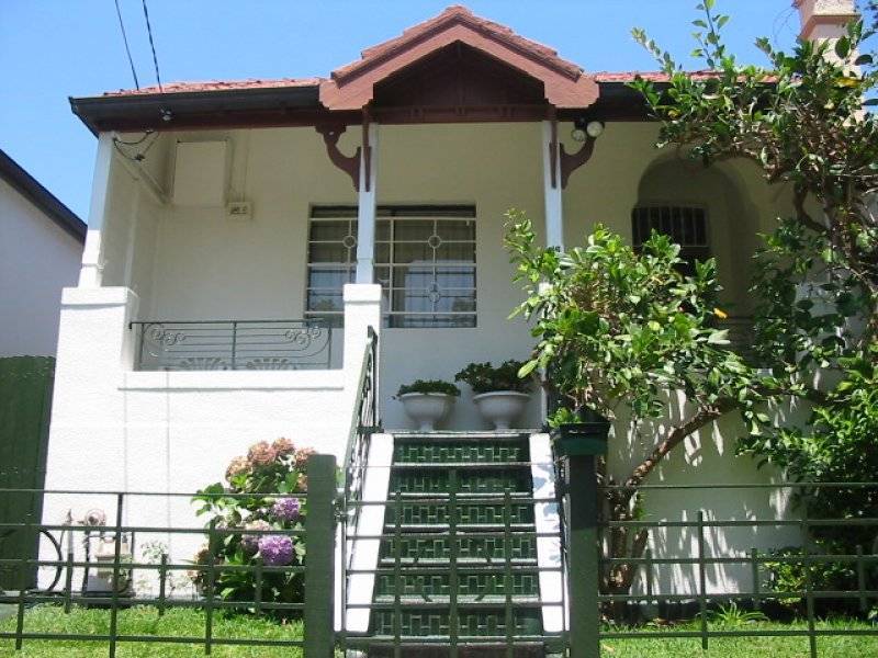 16 Randall Street, Marrickville NSW 2204
