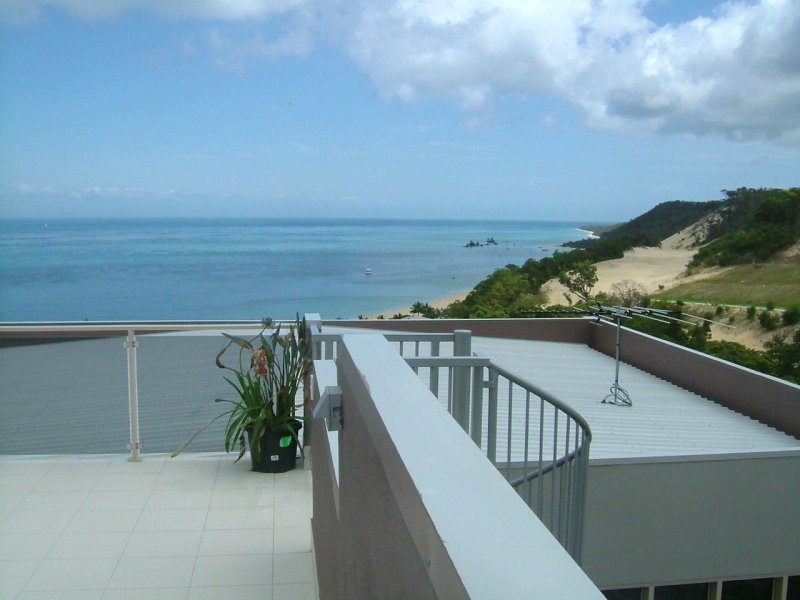 7 Cassidae Crescent, Tangalooma QLD 4025
