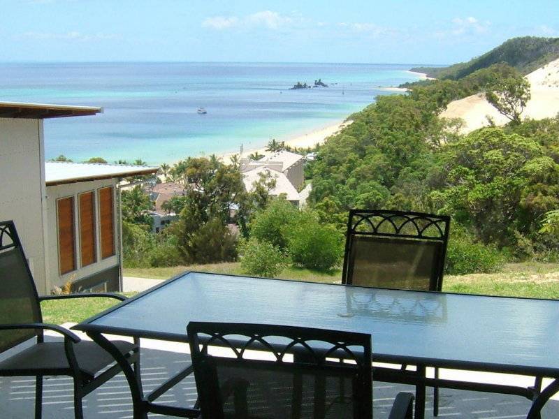 9 Cassidae Crescent, Moreton Island QLD 4025