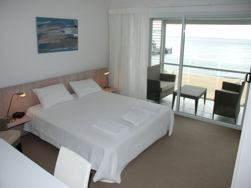 DEEP BLUE Apt. 20 Tangalooma Resort, Moreton Island QLD 4025