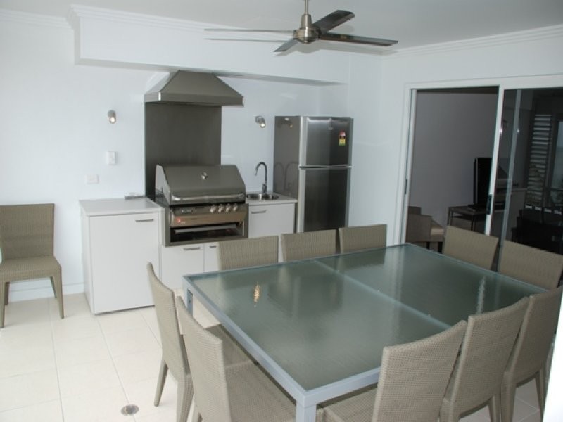 DEEP BLUE Apt. 20 Tangalooma Resort, Moreton Island QLD 4025