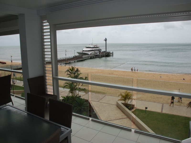 Deep Blue Apartment 20, Tangalooma QLD 4025