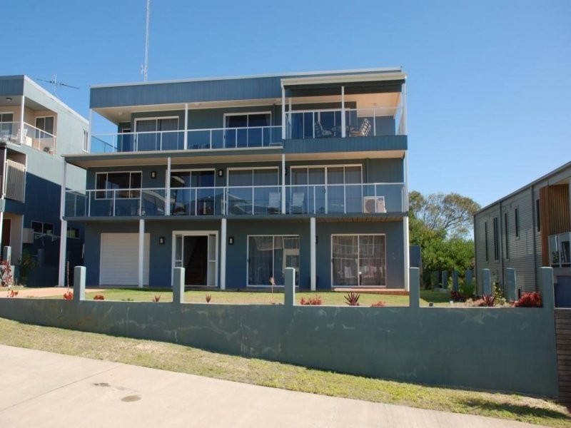 4 Triton Street, Tangalooma QLD 4025