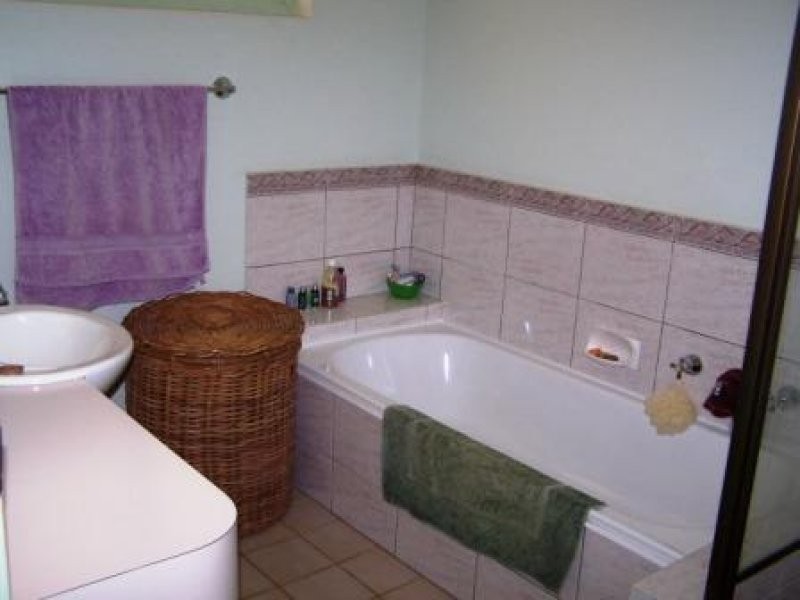 4 Auster Street, Katherine NT 0850