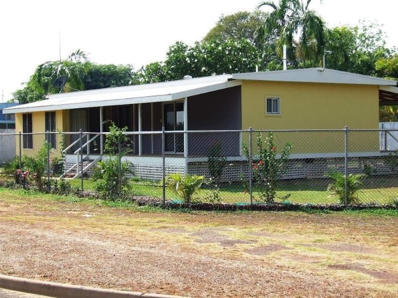 9 Cameron St, Katherine NT 0850