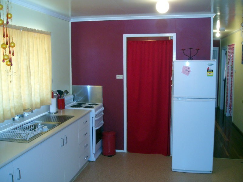 11 Cypress St, Charleville QLD 4470