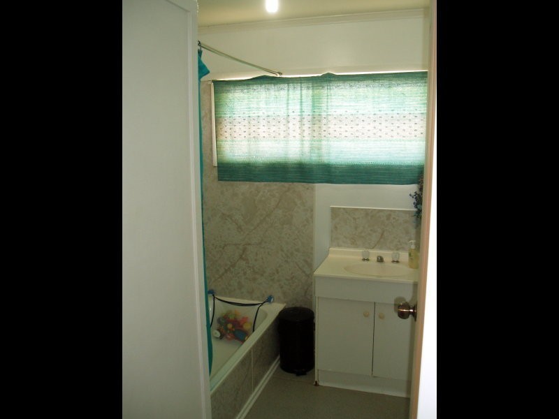 11 Cypress St, Charleville QLD 4470