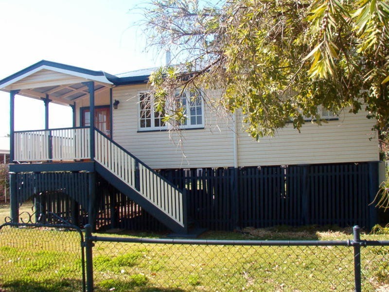 62 Galatea Street, Charleville QLD 4470