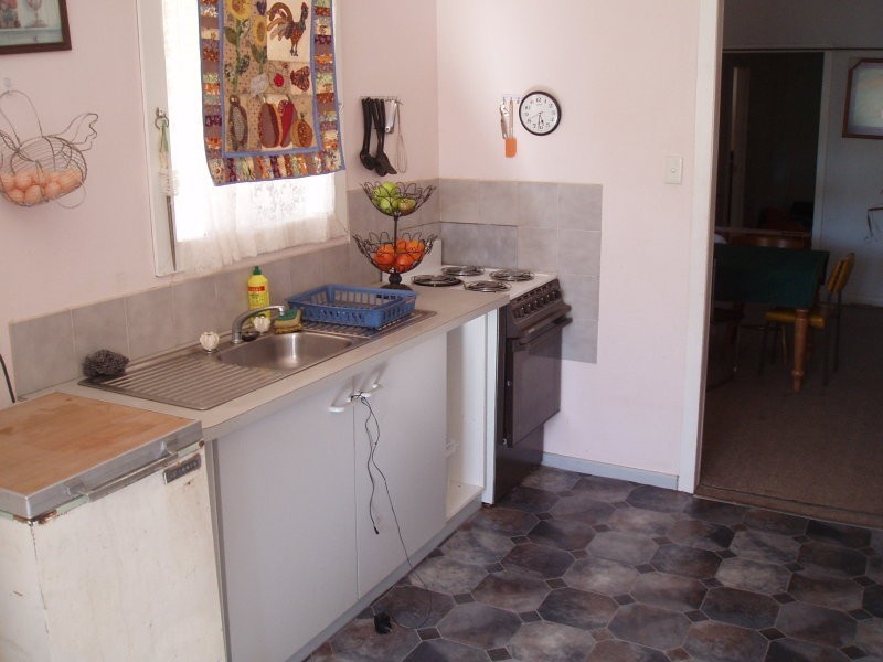 101 Watson Street, Charleville QLD 4470