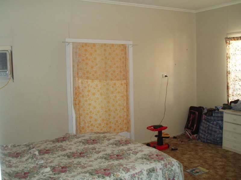 101 Watson Street, Charleville QLD 4470