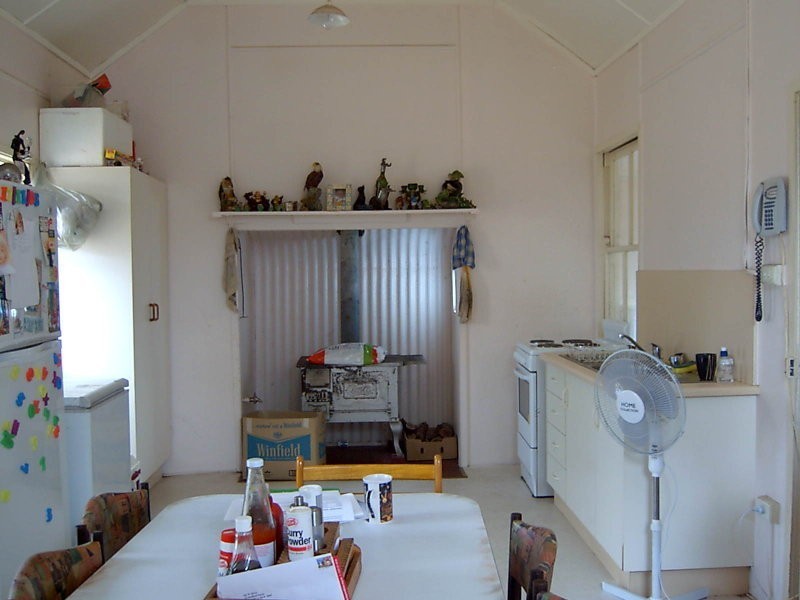 13 Sheffield Street, Mitchell QLD 4465