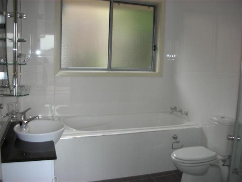 5/4 Kembla  St, Balgownie NSW 2519
