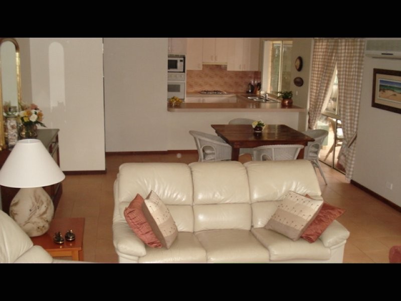 3 Batavia Circle, Kalbarri WA 6536