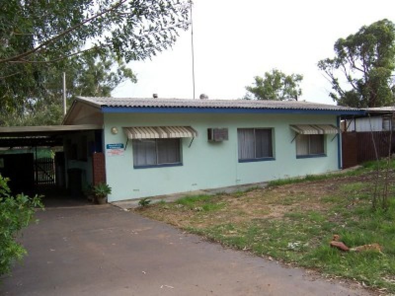 32 Smith Street, Kalbarri WA 6536