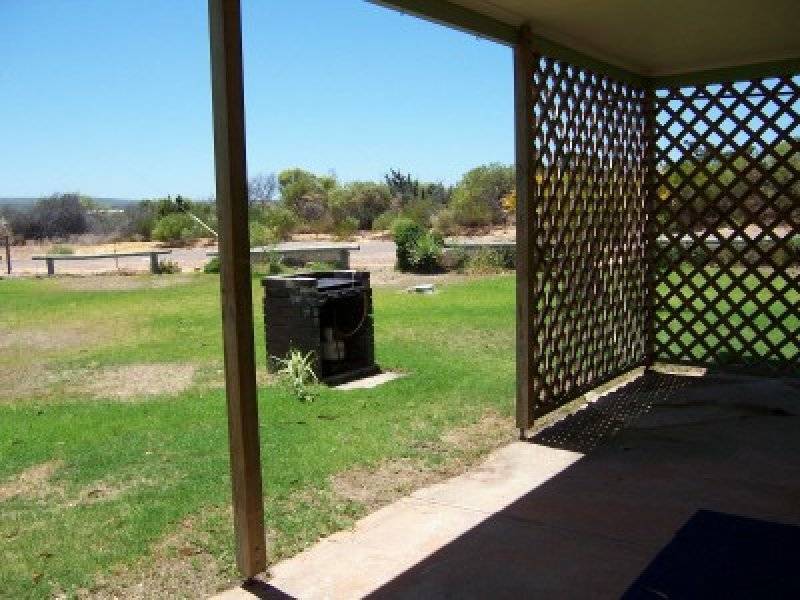 Sun River Chalet Unit 2, Kalbarri WA 6536