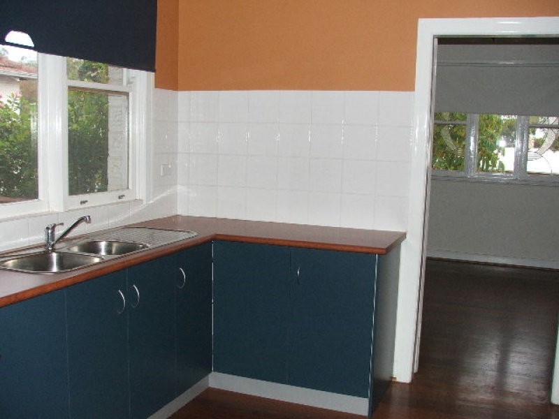 2 GERALD TERRACE, Northam WA 6401