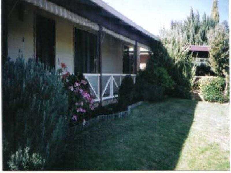 6 Harcourt Street, Toodyay WA 6566
