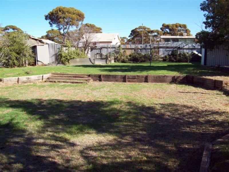 74 Altair Street, Southern Cross WA 6426