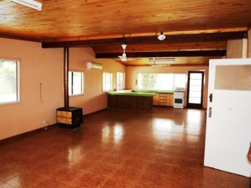 40 Norwood Road, Clackline WA 6564