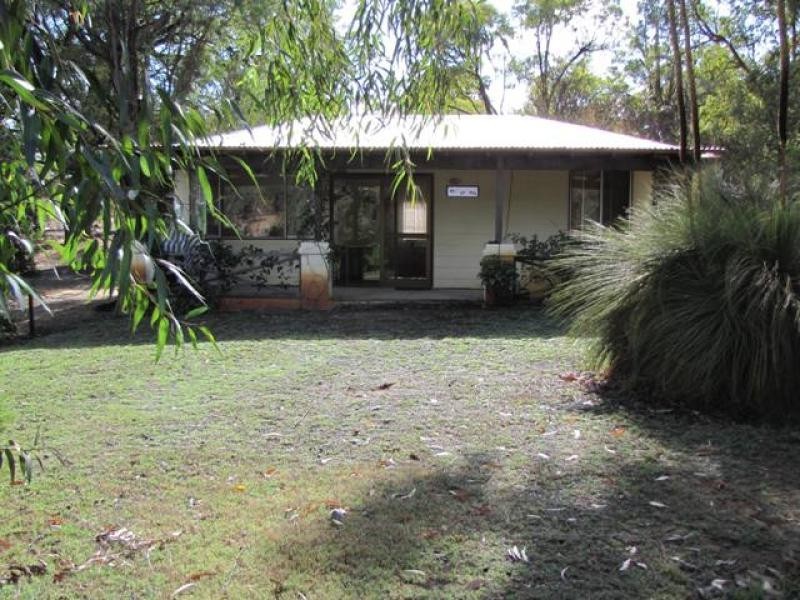 19 Howard Road, Toodyay WA 6566