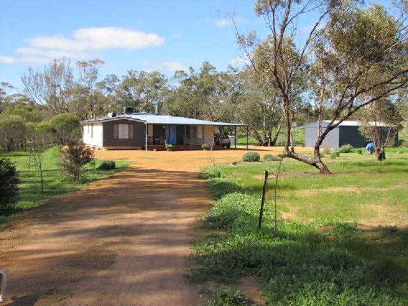 79 Deepdale Road, Toodyay WA 6566
