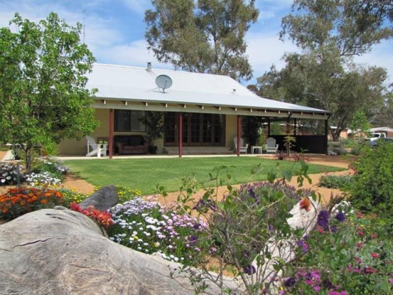 18 Henry Street, Toodyay WA 6566