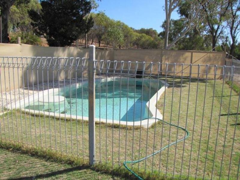 5 Lukin Street, Toodyay WA 6566