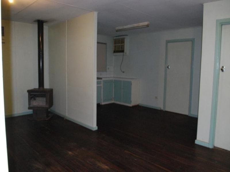 18 Boyd Street, Merredin WA 6415