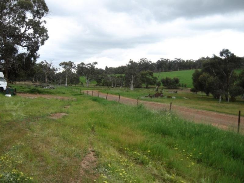1260 Julimar Road, Toodyay WA 6566