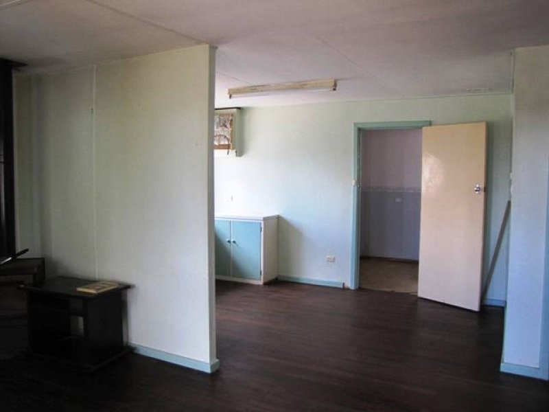 18 Boyd Street, Merredin WA 6415