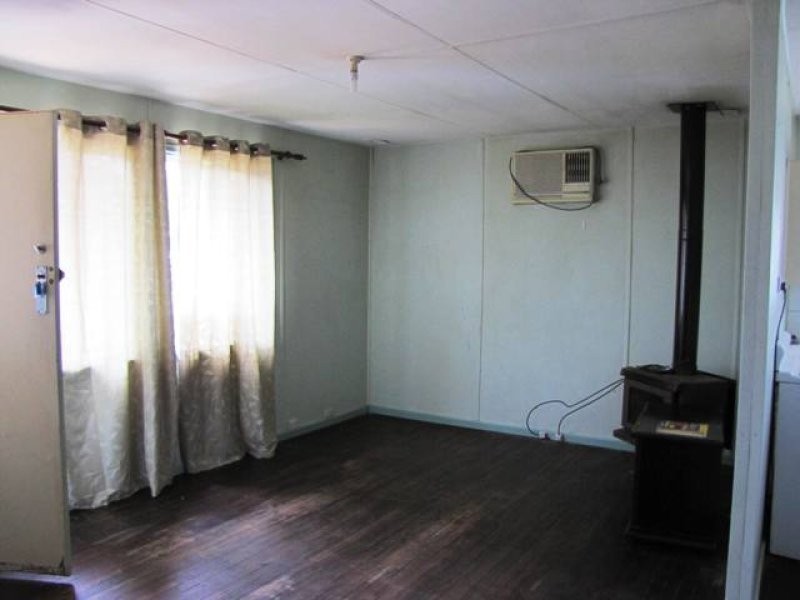 18 Boyd Street, Merredin WA 6415