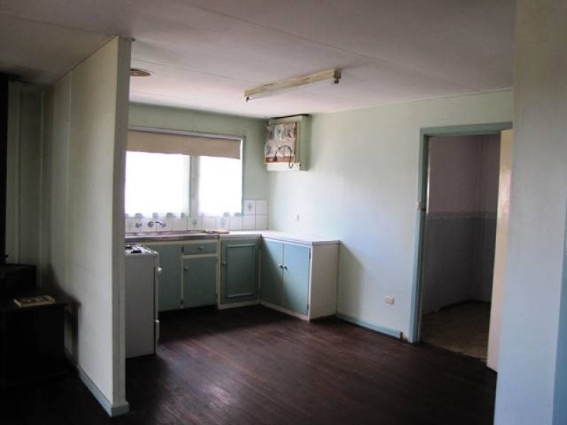 18 Boyd Street, Merredin WA 6415