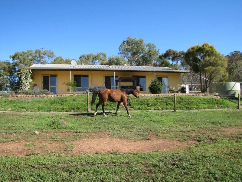 738 Julimar Road, Toodyay, Toodyay WA 6566