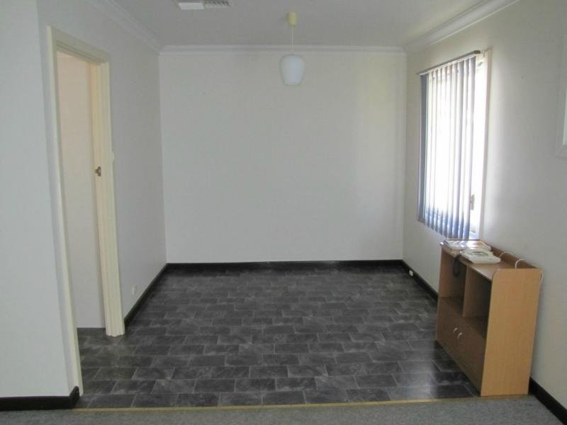 12 Boyd Street, Merredin WA 6415