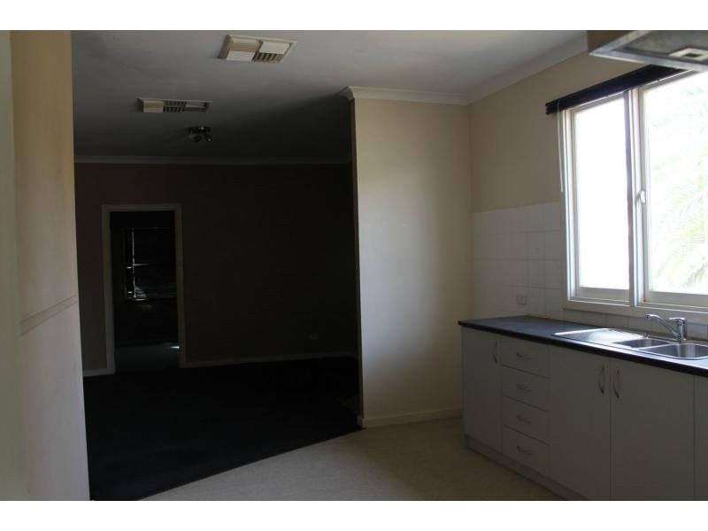 15 Caw Street, Merredin, Merredin WA 6415