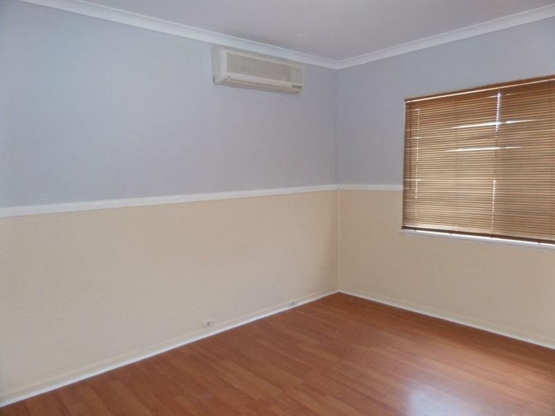 84 Caw Street, Merredin WA 6415