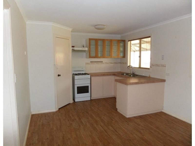 11 Everett Street, Toodyay WA 6566