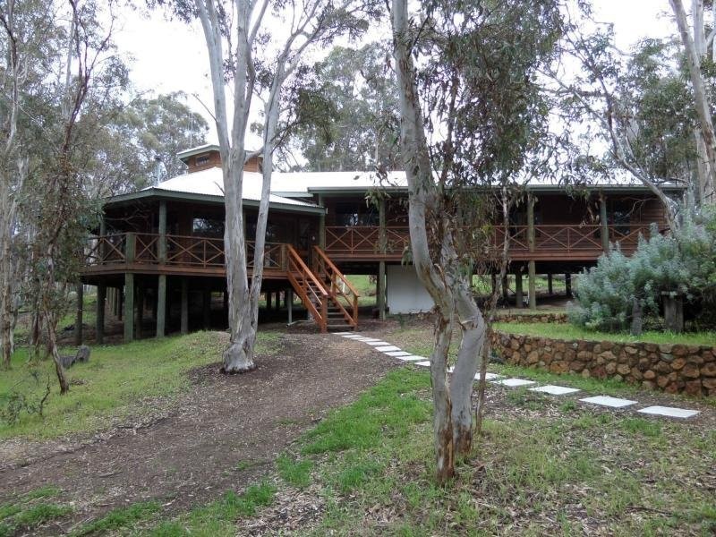 248 Parkland Drive, Toodyay WA 6566